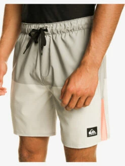 Quiksilver Omni Stretch 17" - Short De Sport Pour Homme -Pas Cher Quiksilver Magasin eqyws03835 quiksilverw sfv6 frt3